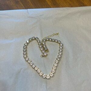 NYE Large faux diamond fashion necklace (New Without Tags) heavyweight